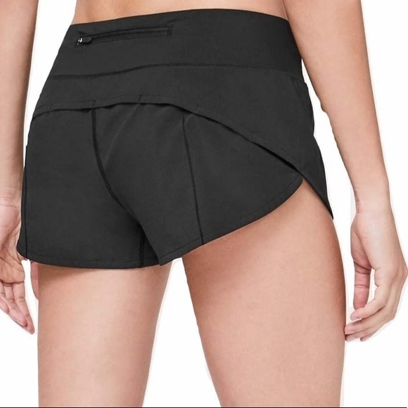 lululemon athletica Pants - ❤️Lululemon Black Speed Short Size 4 or 6❤️